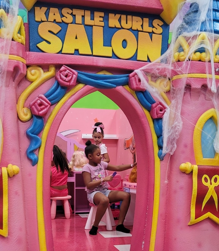 Kastle Kurls Salon girls playing during a playdate visit 